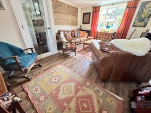 Lounge- click for photo gallery